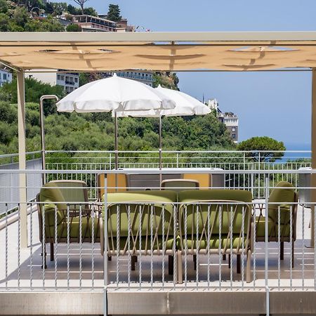 Futura Smart Flat - De Vivo Realty Sorrentoアパートメント エクステリア 写真