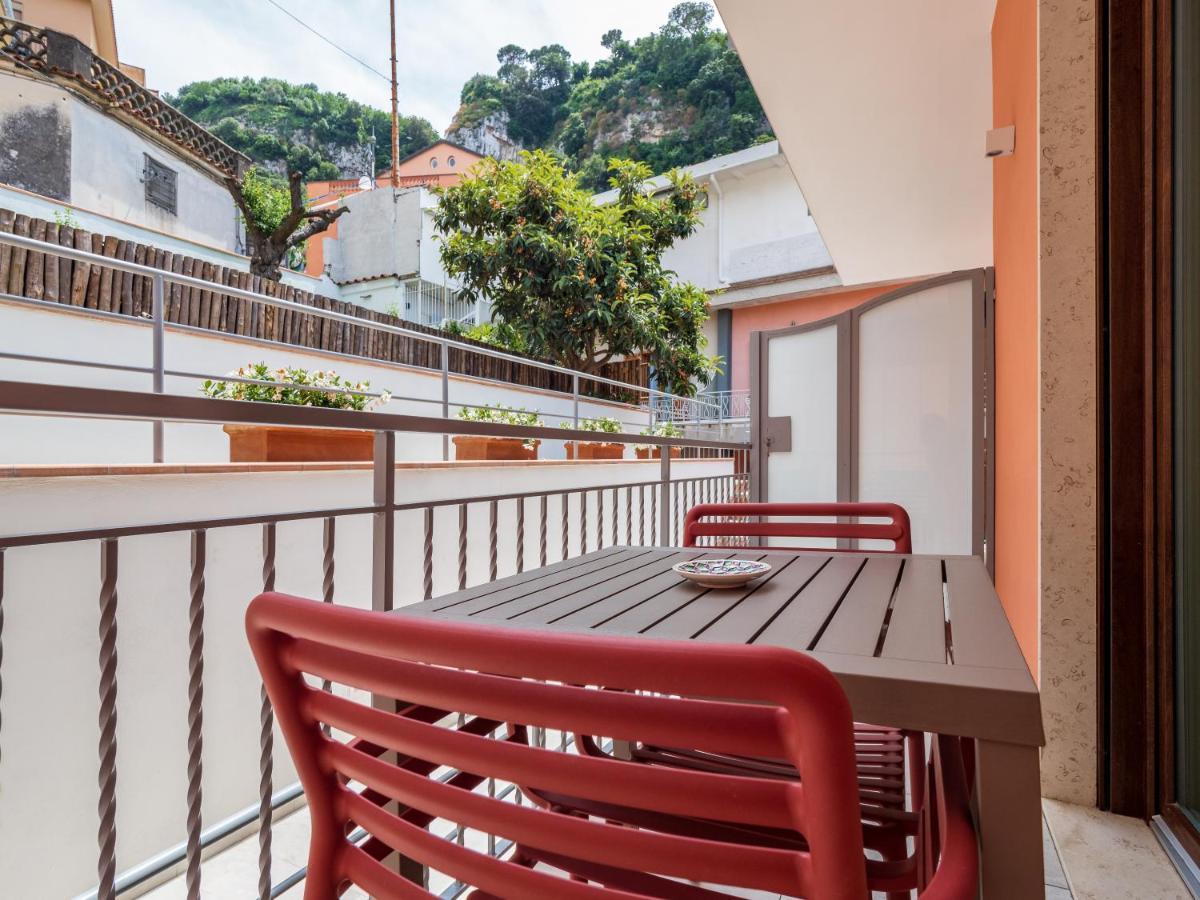 Futura Smart Flat - De Vivo Realty Sorrentoアパートメント エクステリア 写真